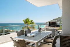 9 On Nautica in Camps Bay – photo 22 thumbnail