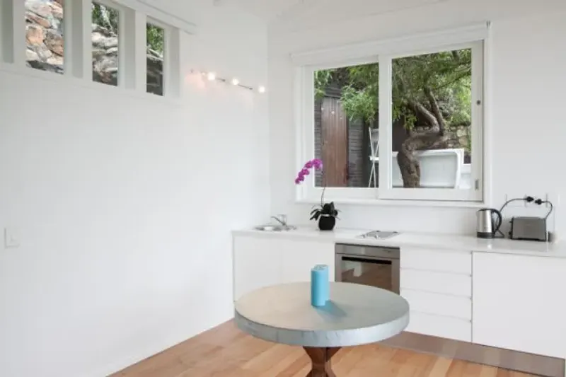 Glen Beach Cottage in Camps Bay – photo 1