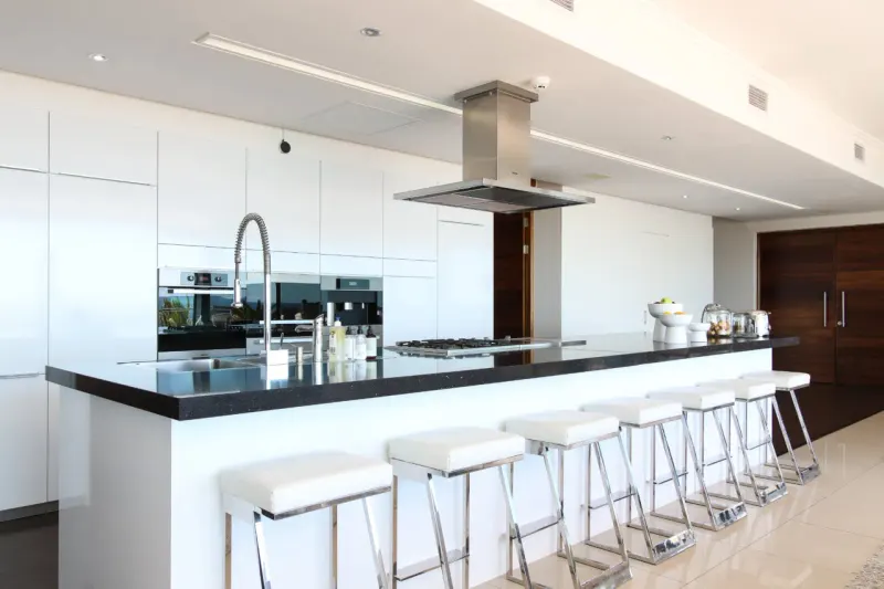 Camps Bay Drive Villa in Camps Bay – photo 15