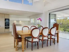 Villa Shanklin in Camps Bay – photo 16 thumbnail