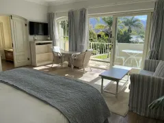 Constantia Valley Villa in Silverhurst – photo 67 thumbnail