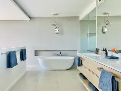 Epic Villa in Camps Bay – photo 15 thumbnail