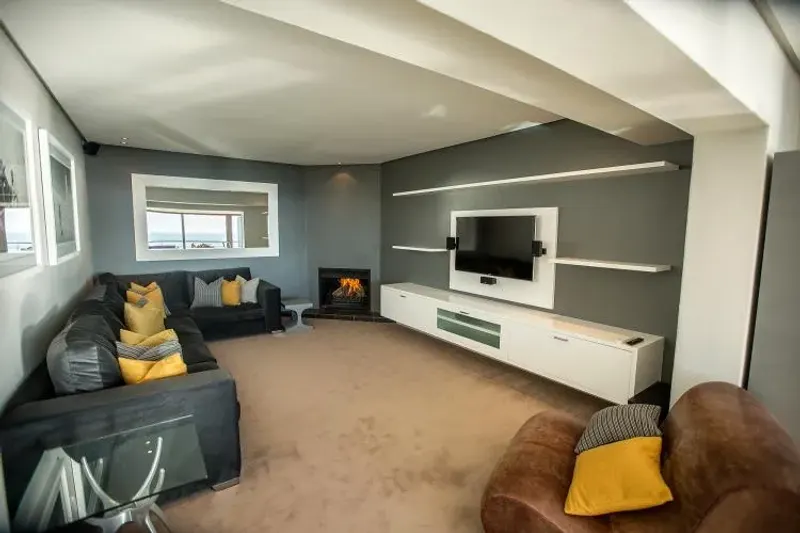 Elegance Villa in Camps Bay – photo 18