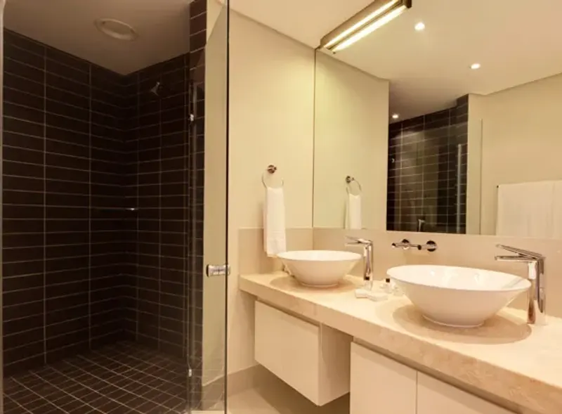 Lawhill Penthouse in V&A Waterfront – photo 31