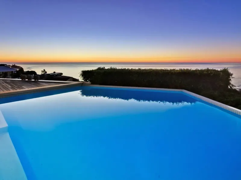 Theresa Luxe - Luxury Villa with pool & ocean views in Bakoven – photo 33