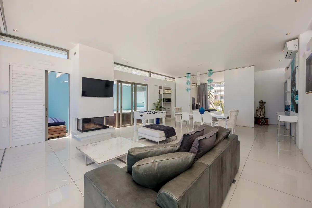 property_de403ac1-93ee-4f95-8e04-6397ba85220e_8