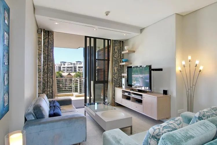 property_de427756-7d19-460a-88bd-4db44df2af0f_0