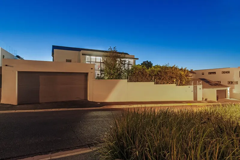 30 on Sedgemoor in Camps Bay – photo 44