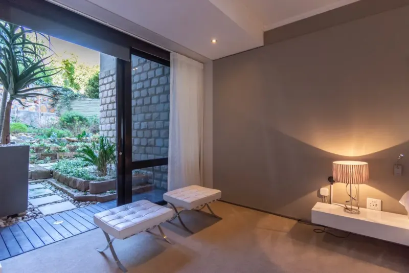 Camps Bay Drive Villa in Camps Bay – photo 43