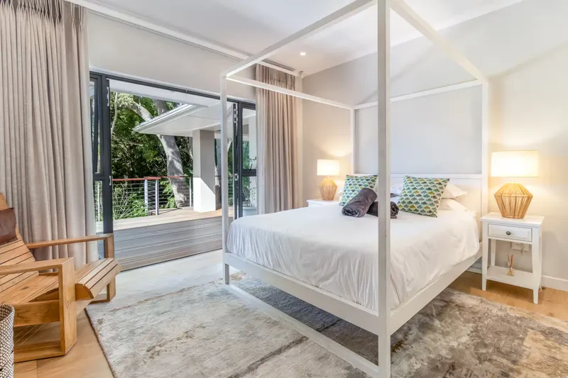 Southern Retreat in Bishopscourt – photo 8