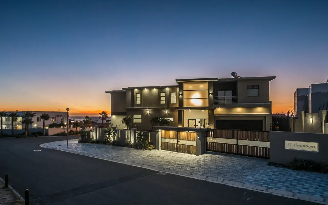 Melkbos Luxury Villa in Melkbosstrand