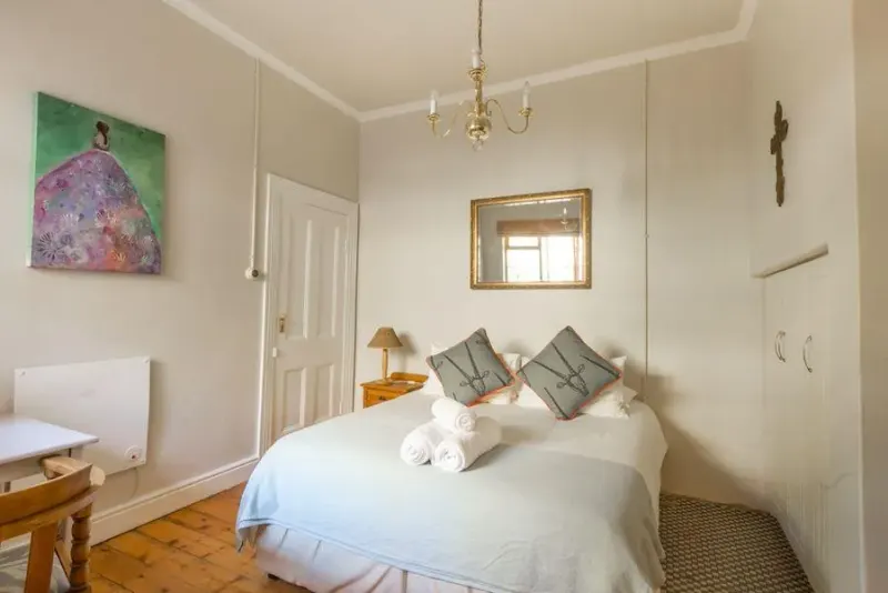 Grosvenor 5 Bedroom in Simon's Town – photo 2