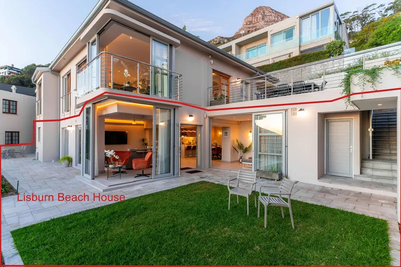 Lisburn On Clifton Beach House in Clifton – photo 12