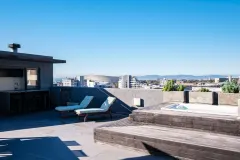 Penthouse on S in Three Anchor Bay – photo 32 thumbnail