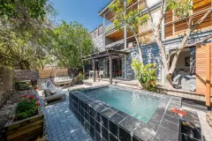 17 Geneva Lower in Camps Bay – photo 33 thumbnail