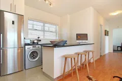 Kloof Street Apartment in Gardens – photo 3 thumbnail