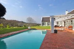 Avenue Bordeaux in Constantia Heights – photo 1 thumbnail