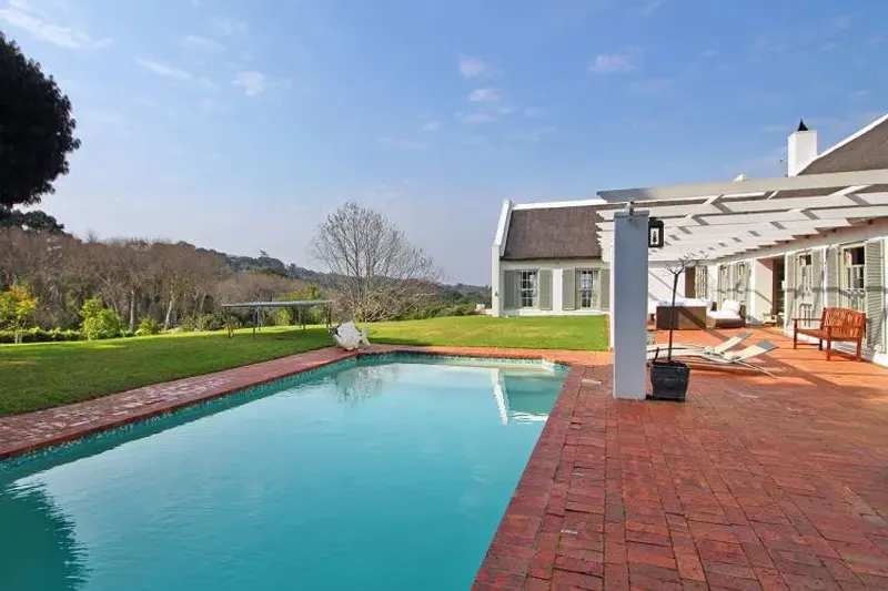 Avenue Bordeaux in Constantia Heights – photo 1
