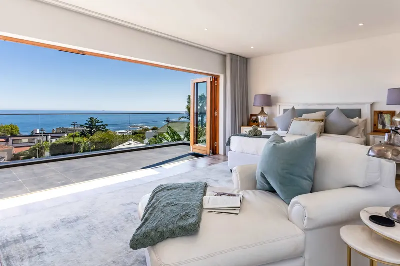 Jo Leo Villa in Camps Bay – photo 30
