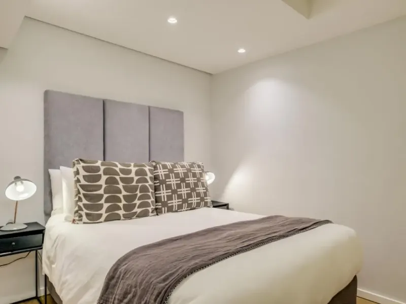 G on S Apartment in Three Anchor Bay – photo 9