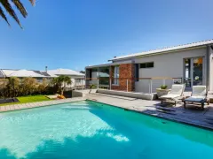 Ocean Vista Villa in Bakoven – photo 2 thumbnail