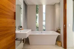 Glen Avenue Villa in Gardens – photo 31 thumbnail