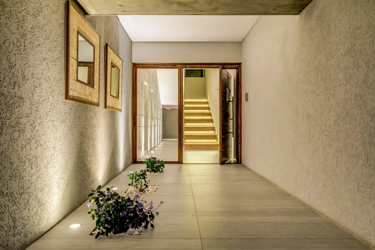 property_e0e3f747-40d4-4c8c-844d-5b78e389d845_48