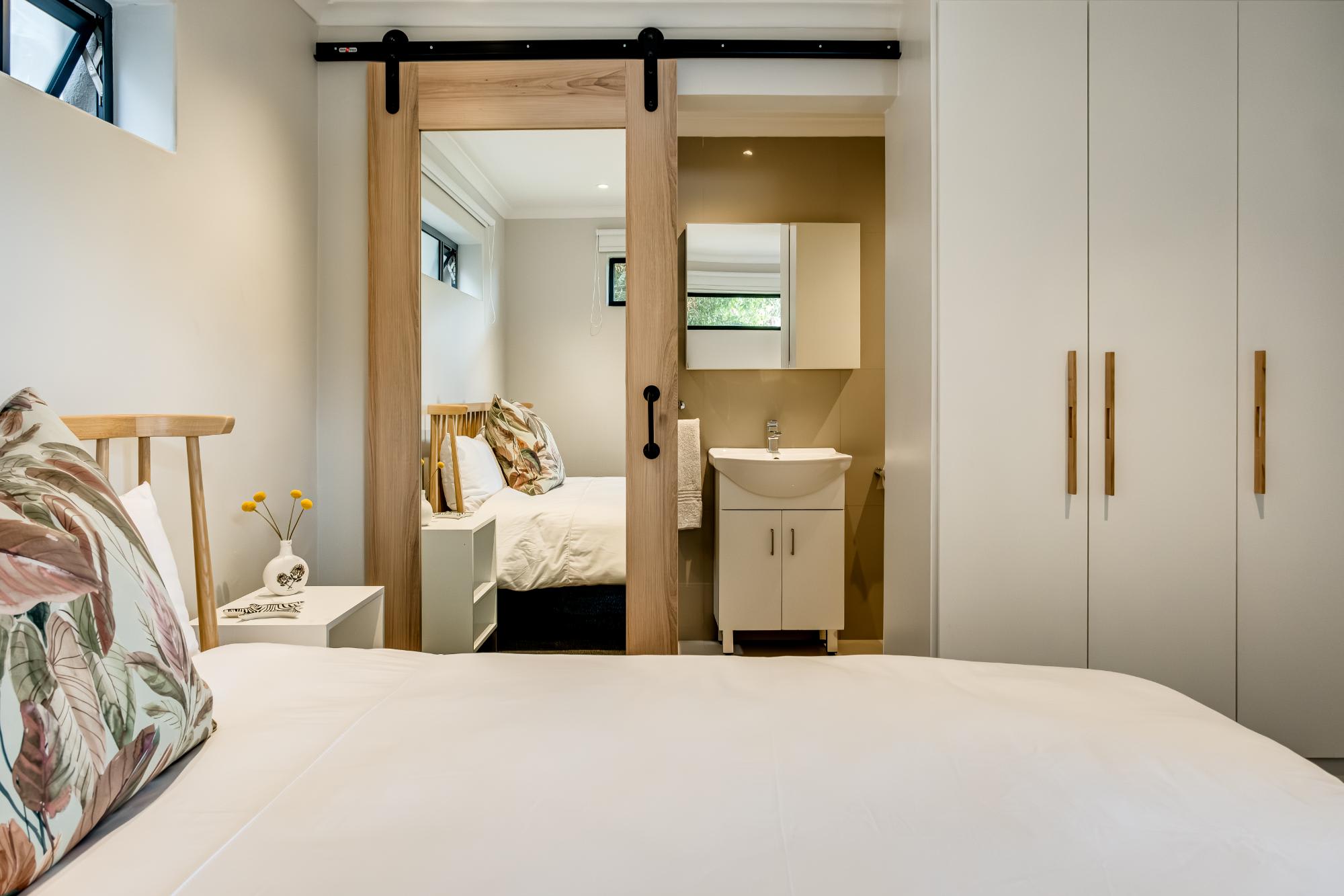 property_e14539ca-6445-48c9-a1bf-1561e0b59ab1_24