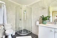 Constantia Outlook in Constantia Heights – photo 7 thumbnail