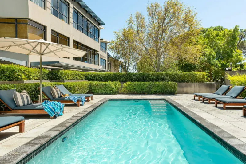 A22 The Glen in Camps Bay – photo 14