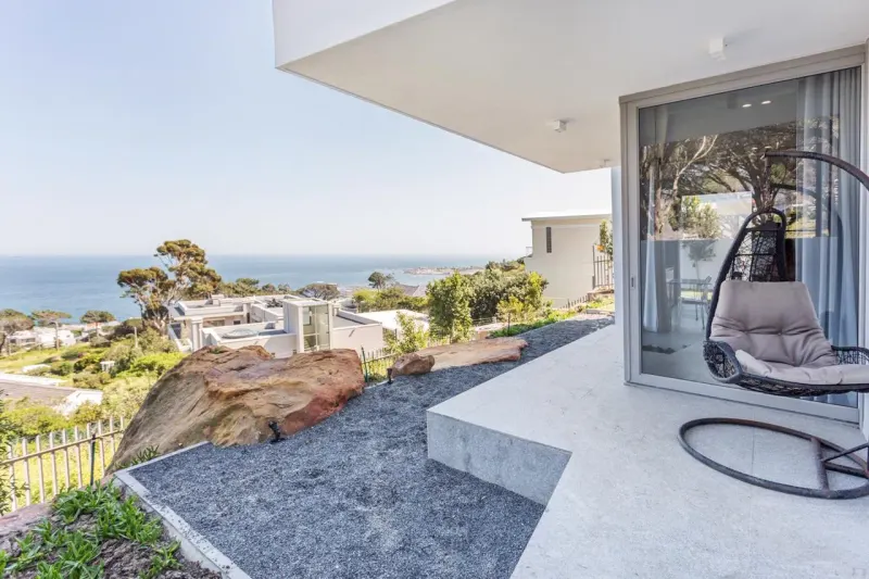 Camps Bay Luxe in Camps Bay – photo 14