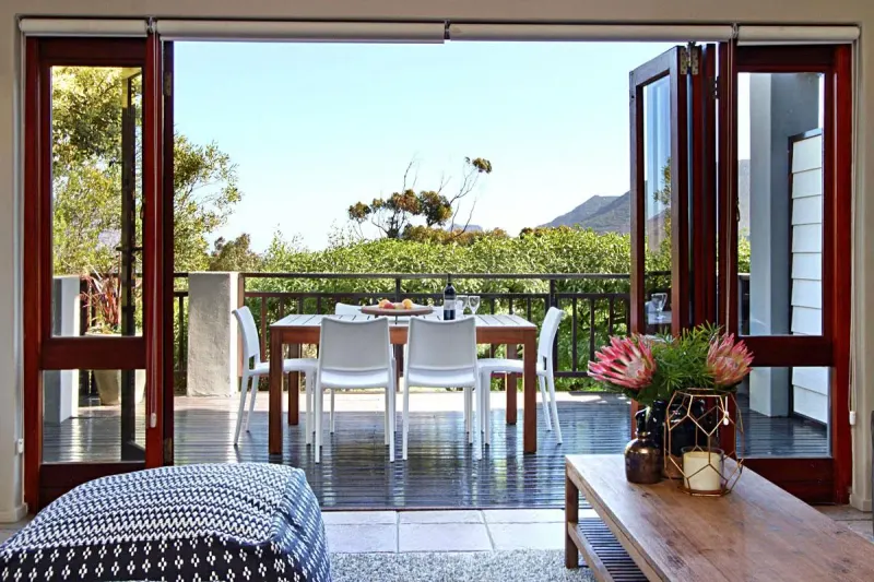 Mountain Lodge in Hout Bay – photo 5