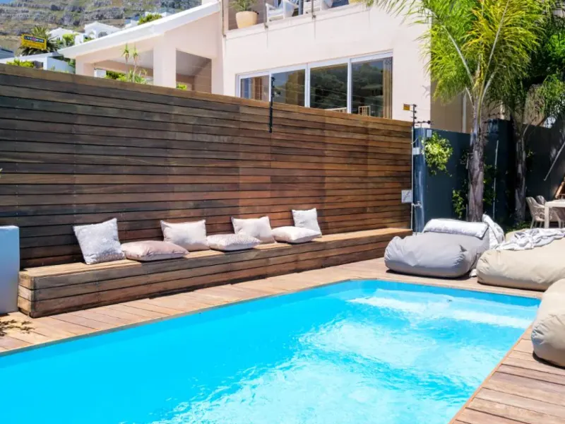 Central Drive Treasure in Camps Bay – photo 18