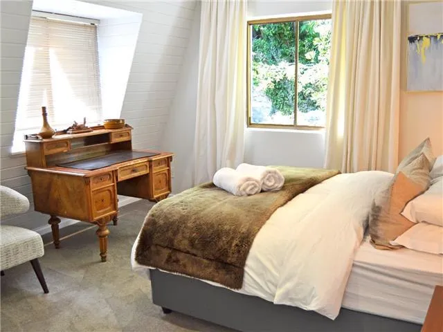 property_e1f5f590-3d13-40f6-ad11-c63b37372941_13