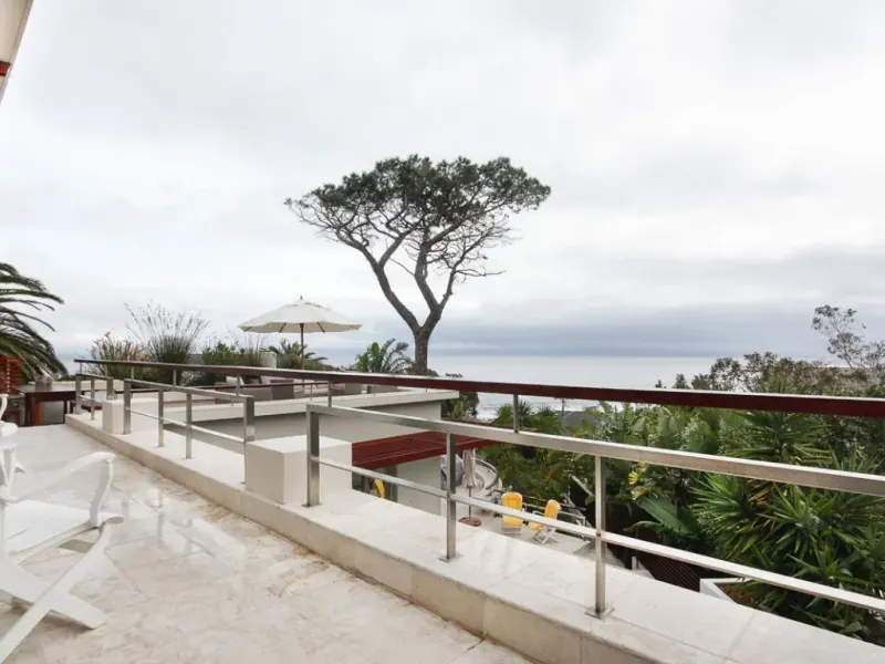 7 on 1st Crescent in Camps Bay – photo 12
