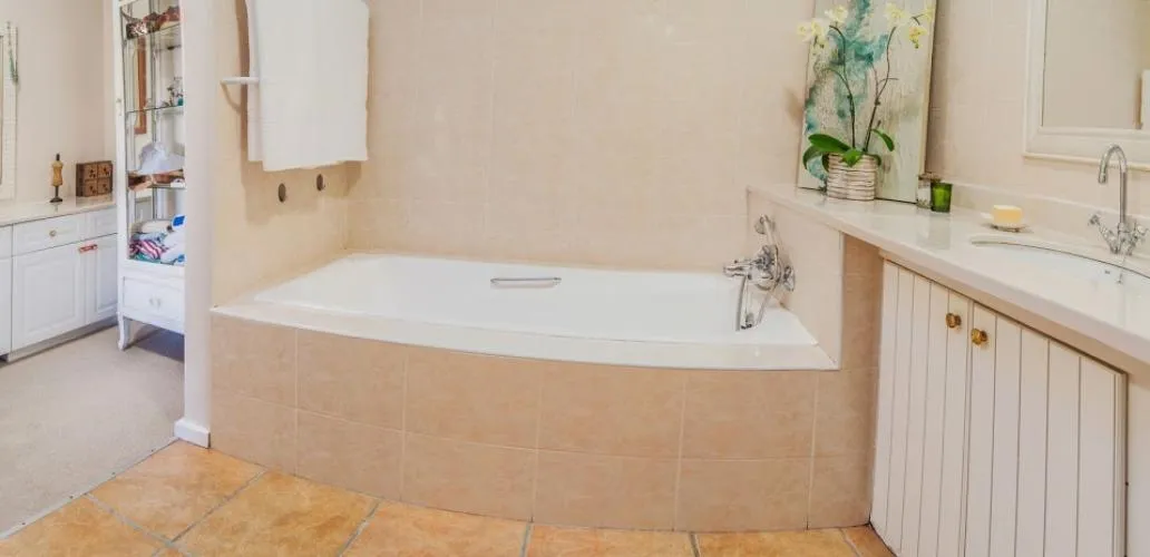 property_e234b83b-45ac-4905-ab25-c4561ae717db_6