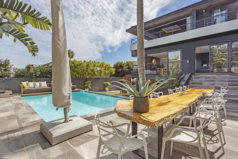 Villa Blair Road in Camps Bay – photo 16