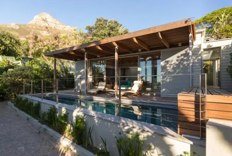 Beach Bungalow 52 in Clifton – photo 2