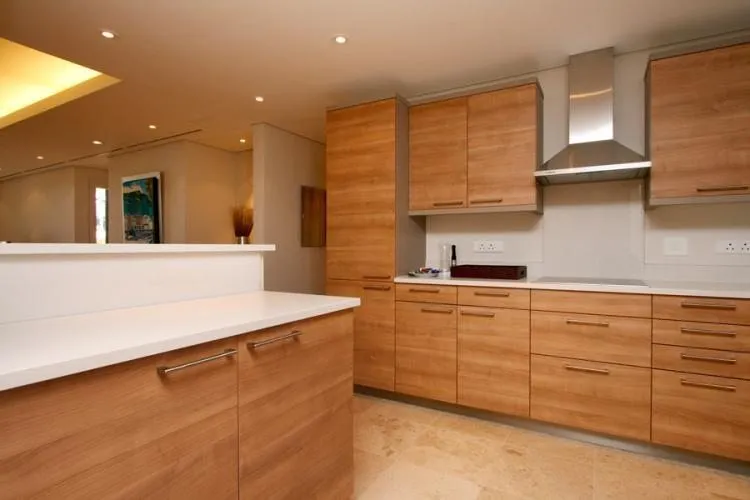property_e270095c-15ef-4cbf-9149-16f37f2092b1_4