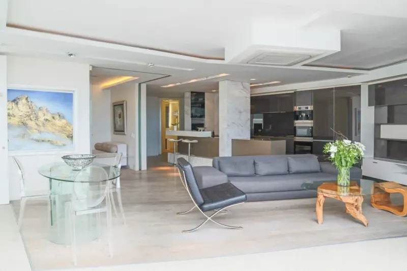 Victoria Rd Luxury Apartment 101 in Bakoven – photo 12