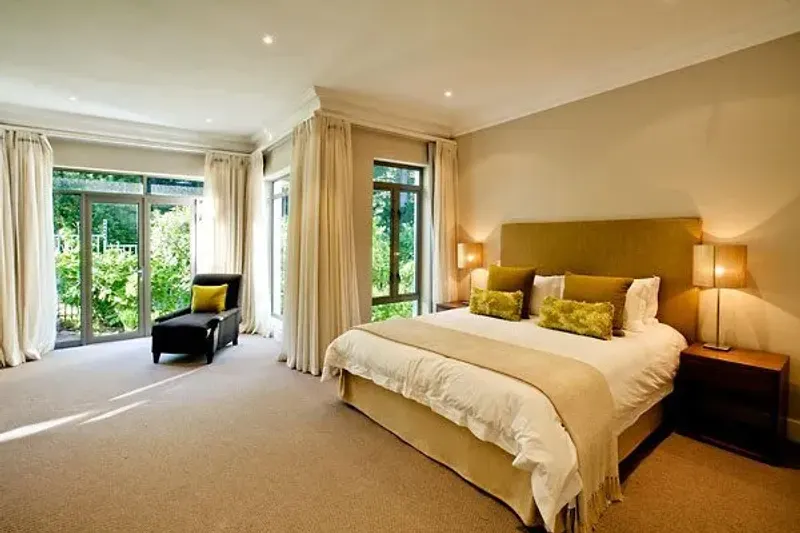 Stirrup Lane Villa in Hout Bay – photo 11