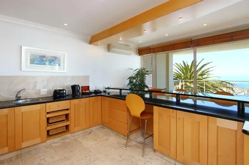 Victoria Penthouse in Camps Bay – photo 11