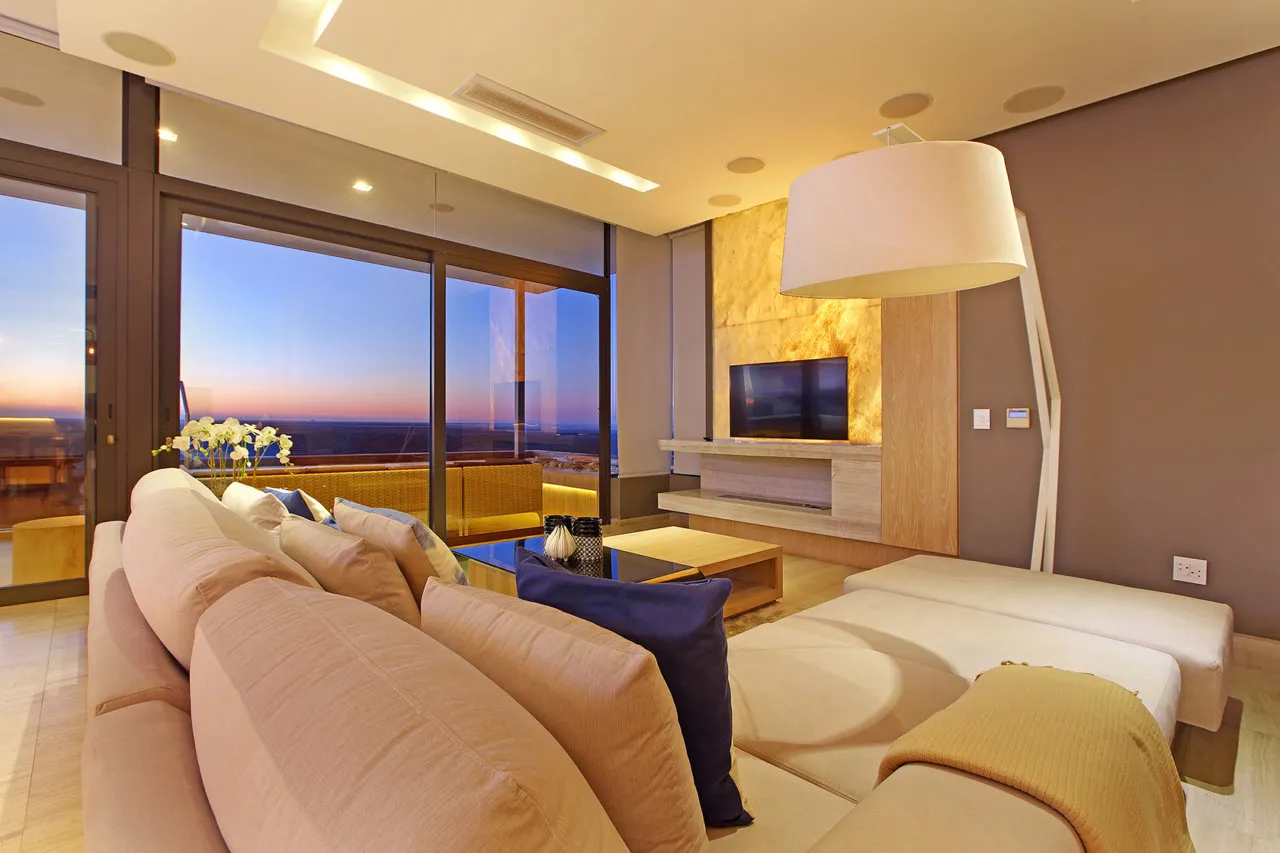 property_e348e202-f091-42ea-b62d-d8a5ed741dec_9