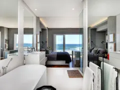 Bantry Bay Conway Court in Bantry Bay – photo 2 thumbnail