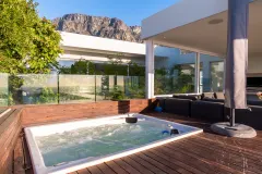 Camps Bay Penthouse in Bakoven – photo 16 thumbnail