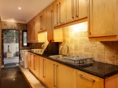 Villa Charmante in Bantry Bay – photo 8 thumbnail