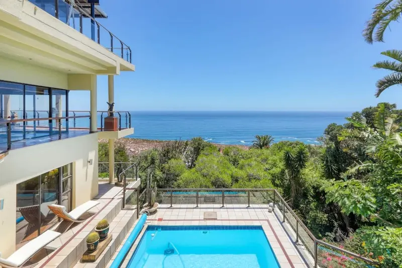Villa Sol Camps Bay in Bakoven – photo 1