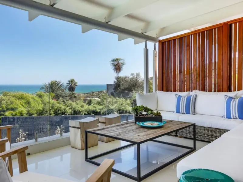 Villa Shanklin in Camps Bay – photo 15
