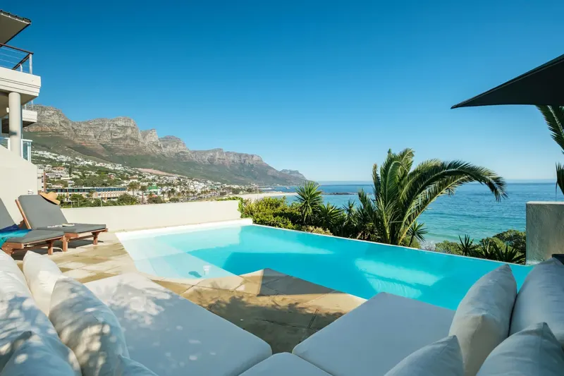 Villa Sevara in Camps Bay – photo 1