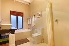 Noordhoek Lakehouse in The Lakes – photo 10 thumbnail